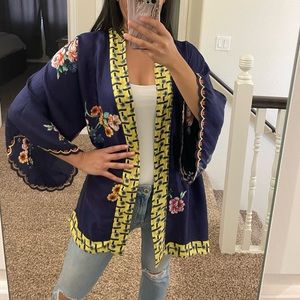 Johnny Was Kimono with embroidered sleeves, Size XS
